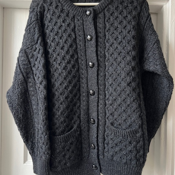 Arancrafts 100% Wool Cardigan - Picture 4 of 5
